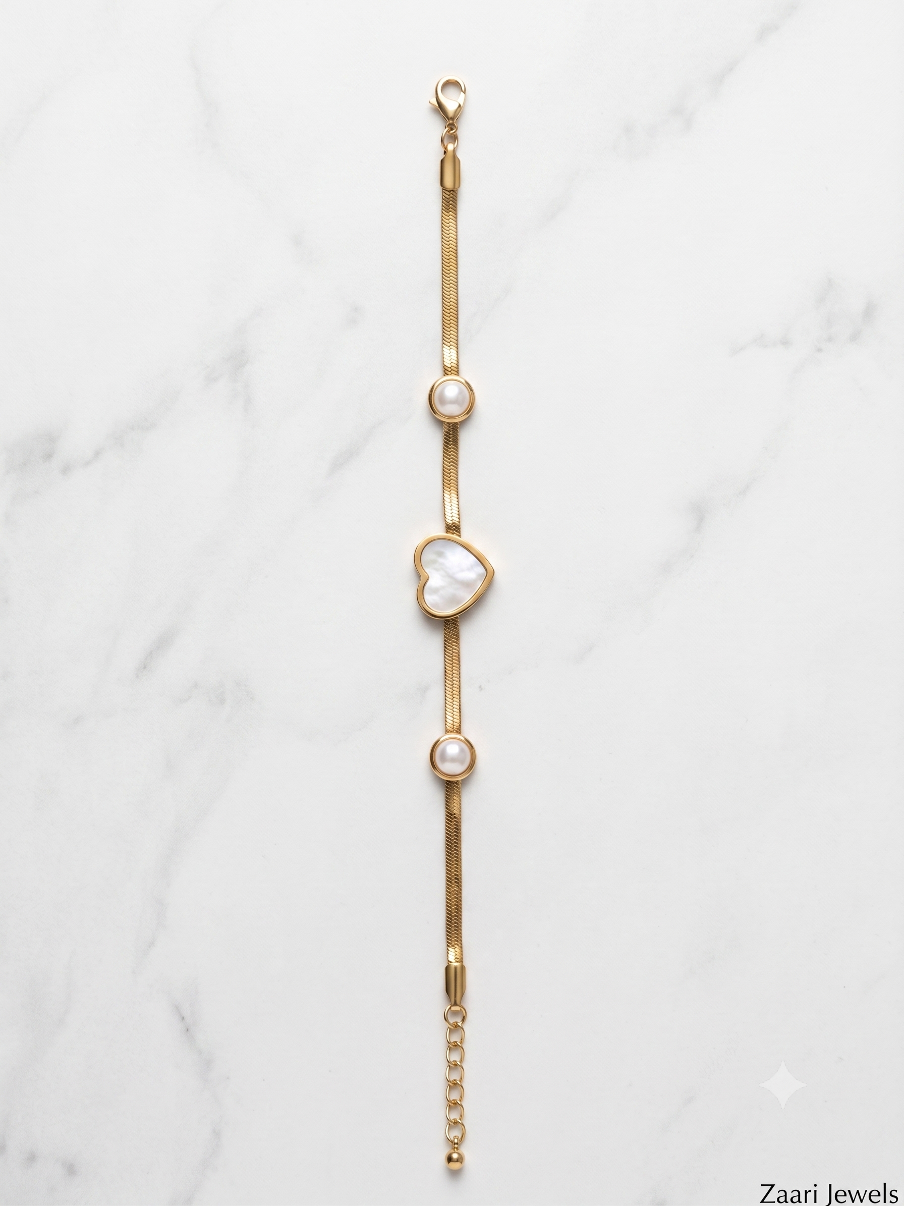 Zaari Jewels Gold-Toned Heart and Pearl Bracelet