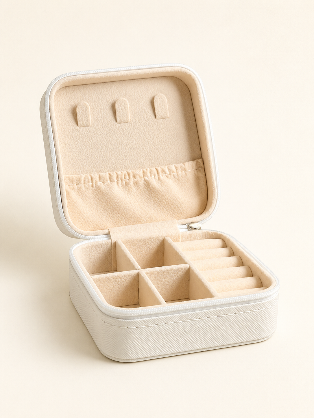 Luxury White Textured Zip Travel Jewelry Organizer Case