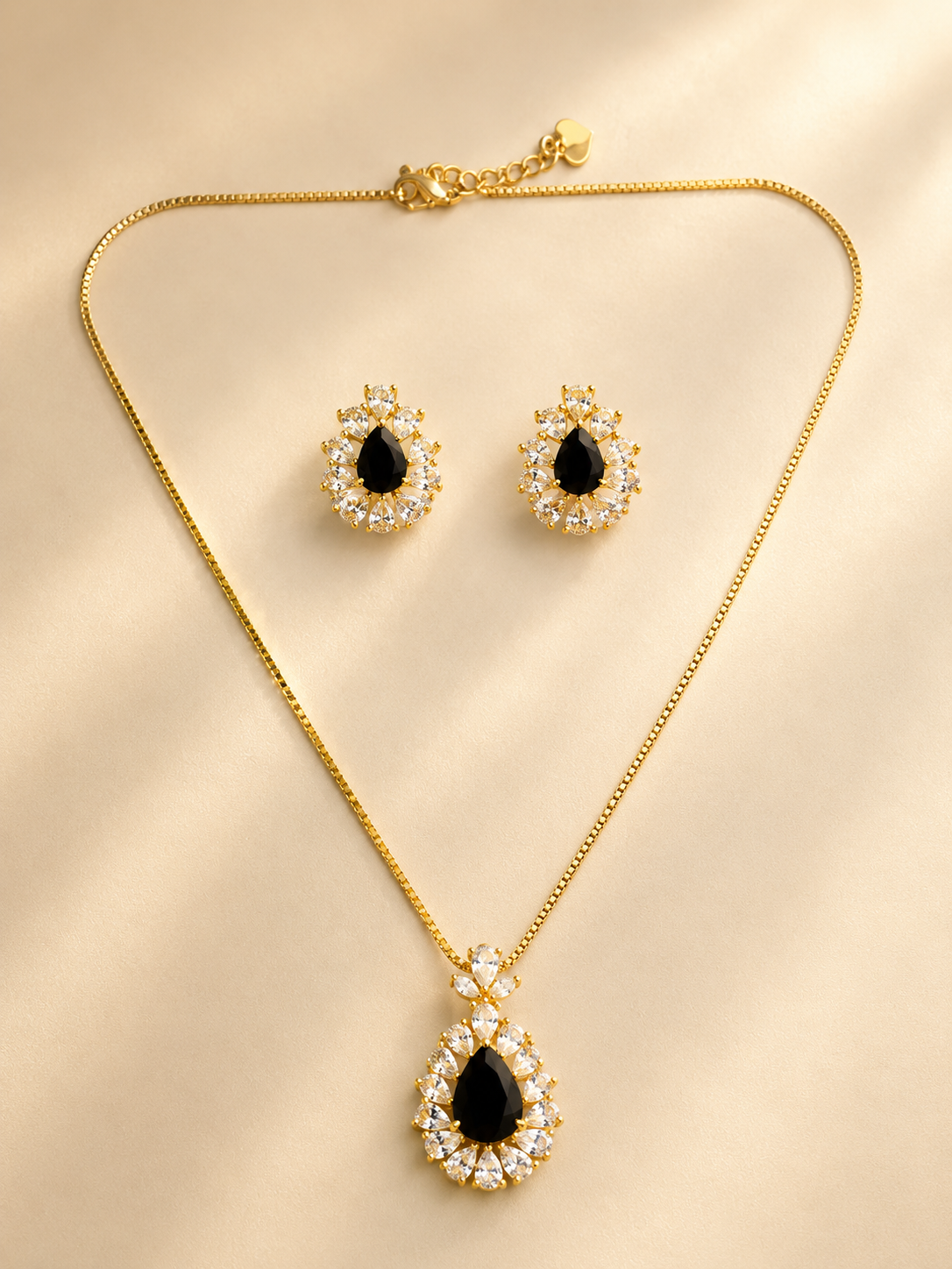 Elegant Gold-Toned Black Tear-Drop Jewelry Set